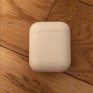 Used AirPods first generation AUTHENTIC